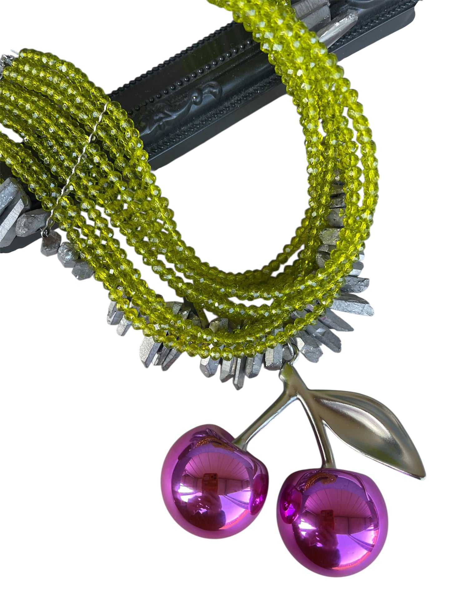 Choker Necklace with Czech Glass, Quartz and Metal Pendant