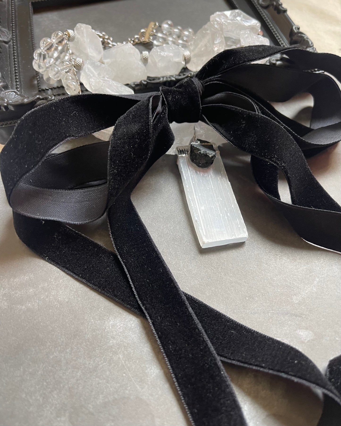Choker Made of Raw Rock Crystal – Velvet Bow, Quartz Pendant