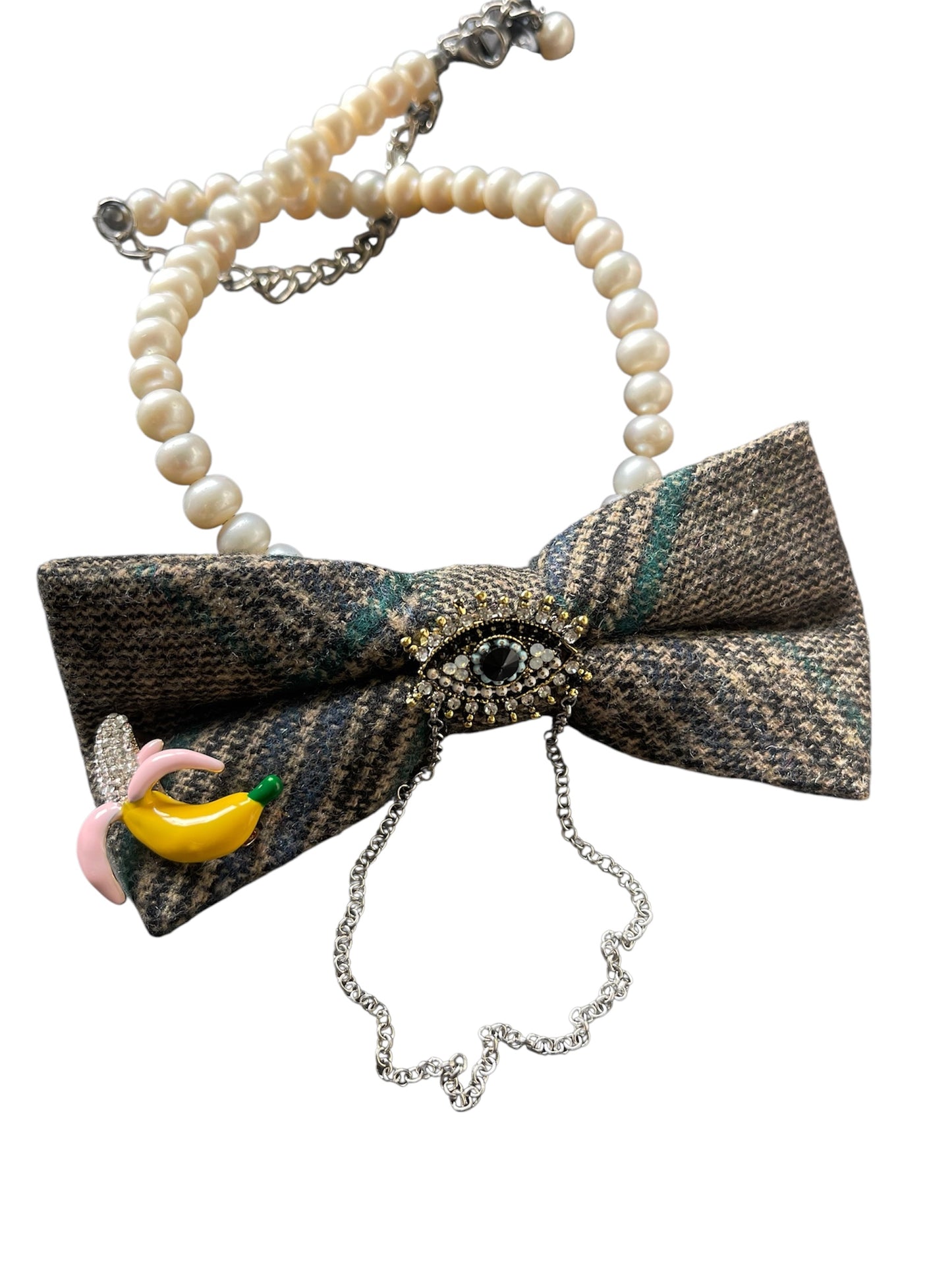 Wool Bowtie with Brooches